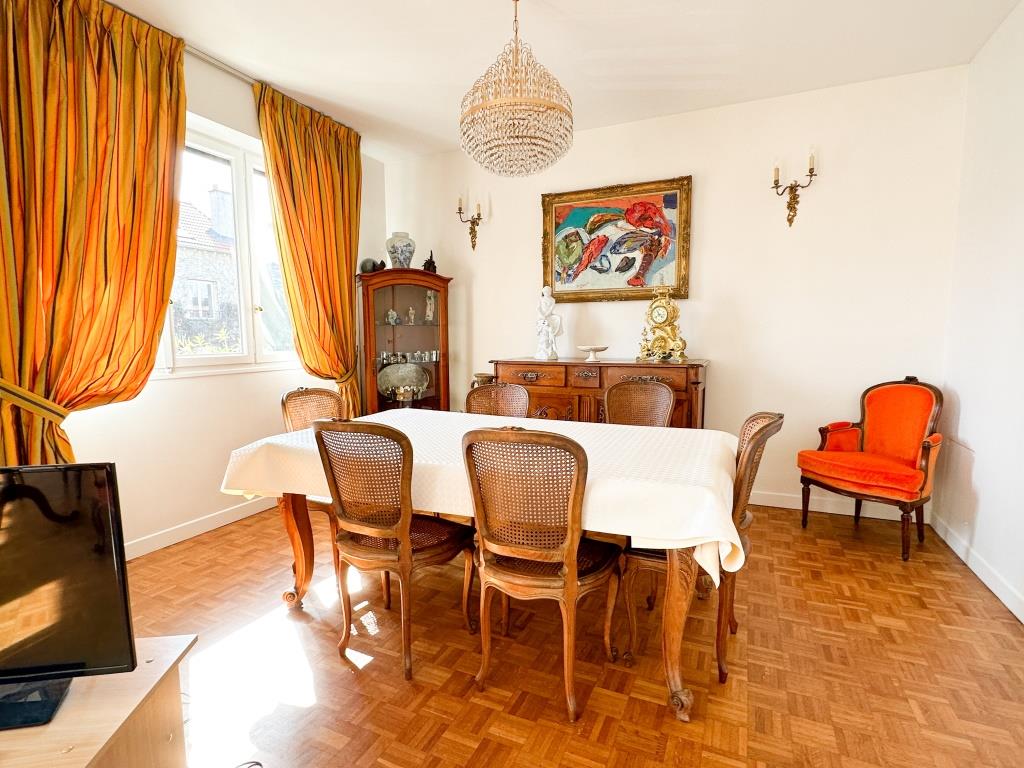 Appartement a vendre  - 6 pièce(s) - 120 m2 - Surfyn