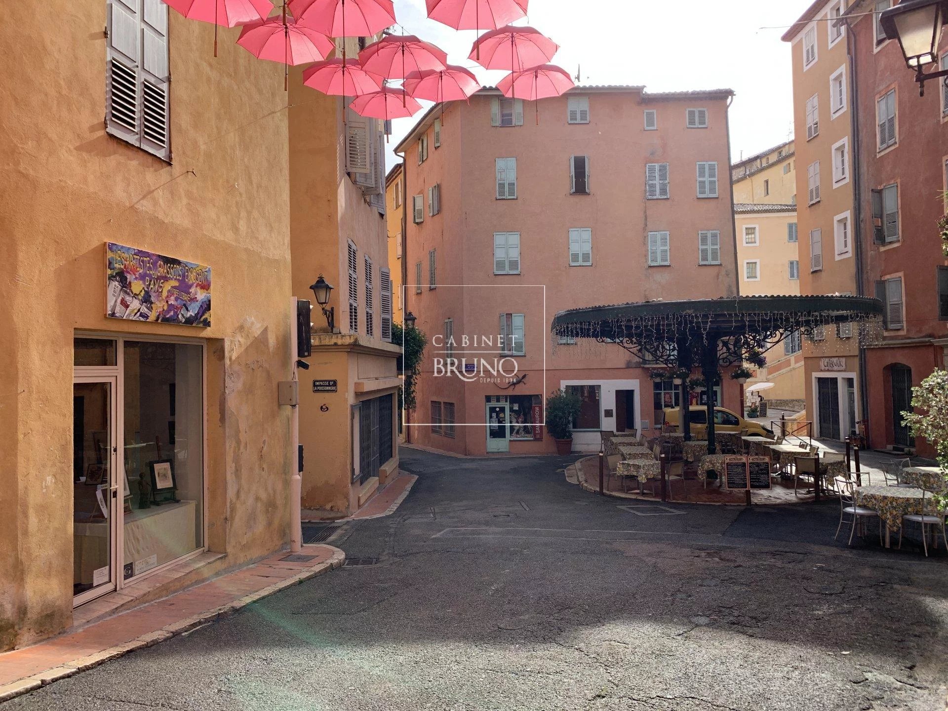 Local commercial  - 38m² - GRASSE