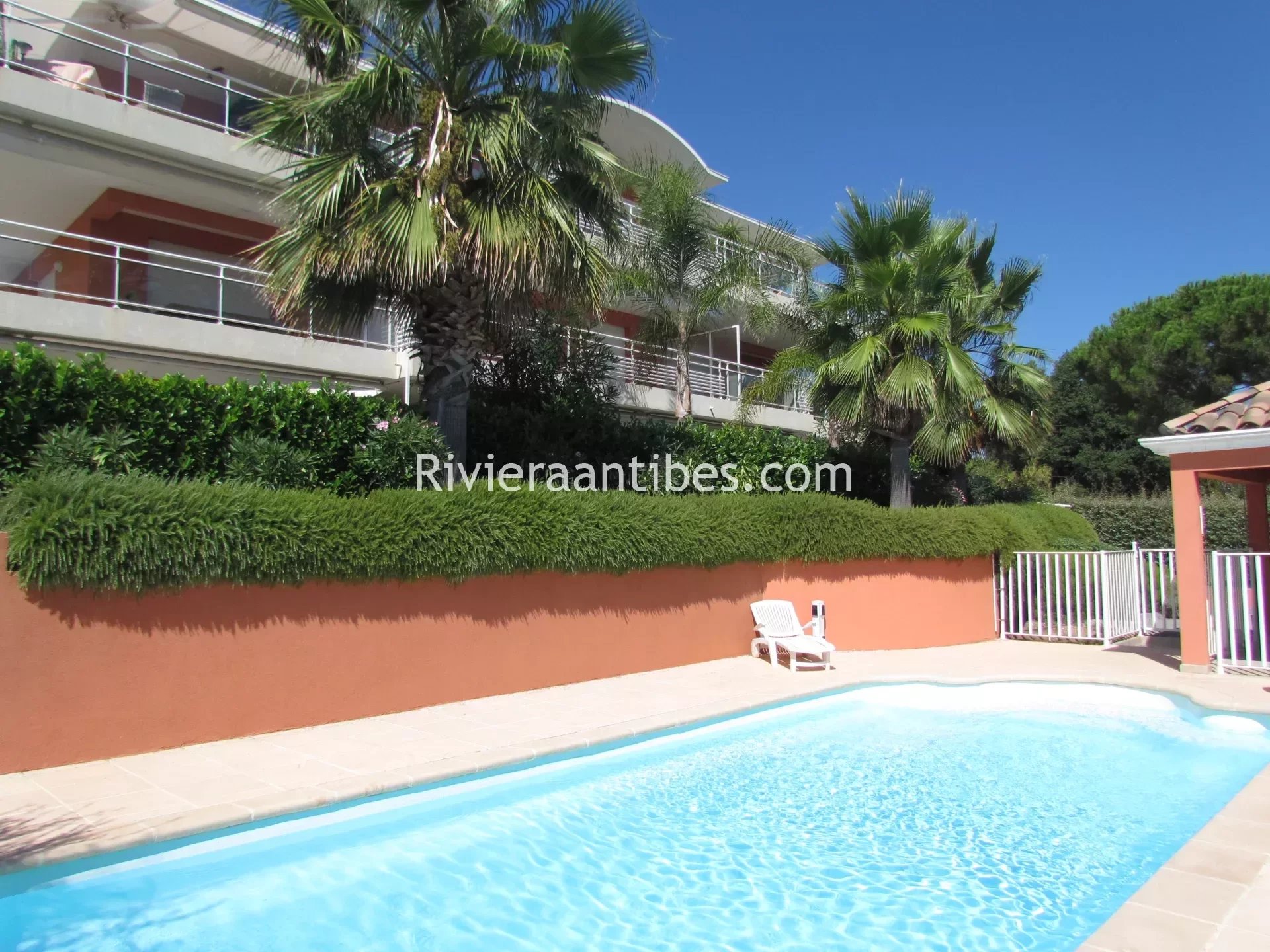 Appartement 3 pièces - 68m² - ANTIBES