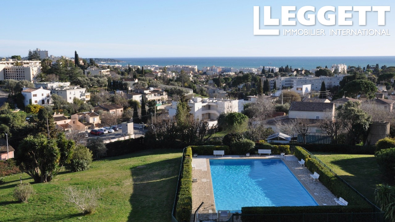 Appartement 4 pièces - 92m² - ANTIBES