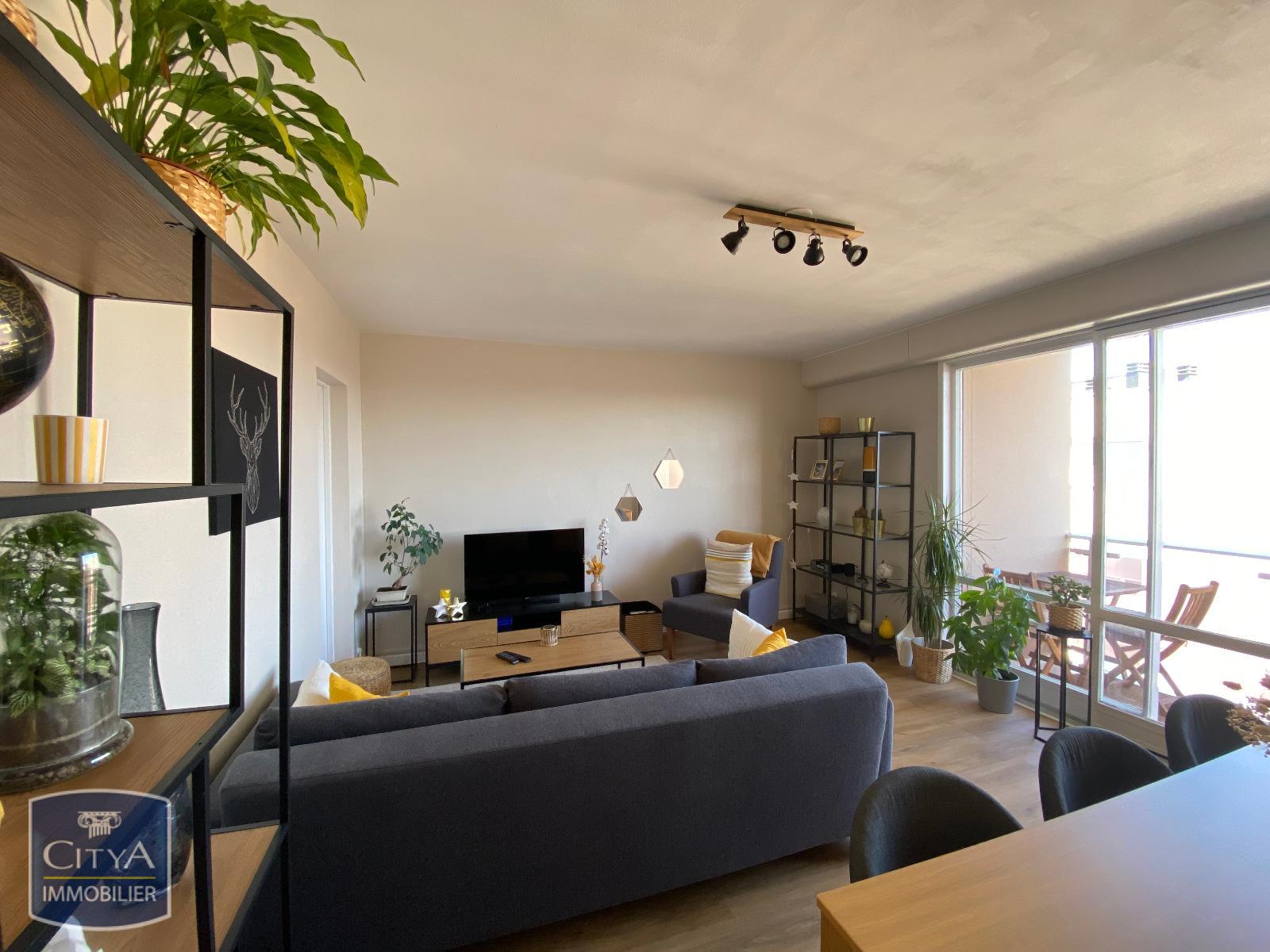 Appartement 3 pièces - 71m² - FONTAINE LES DIJON