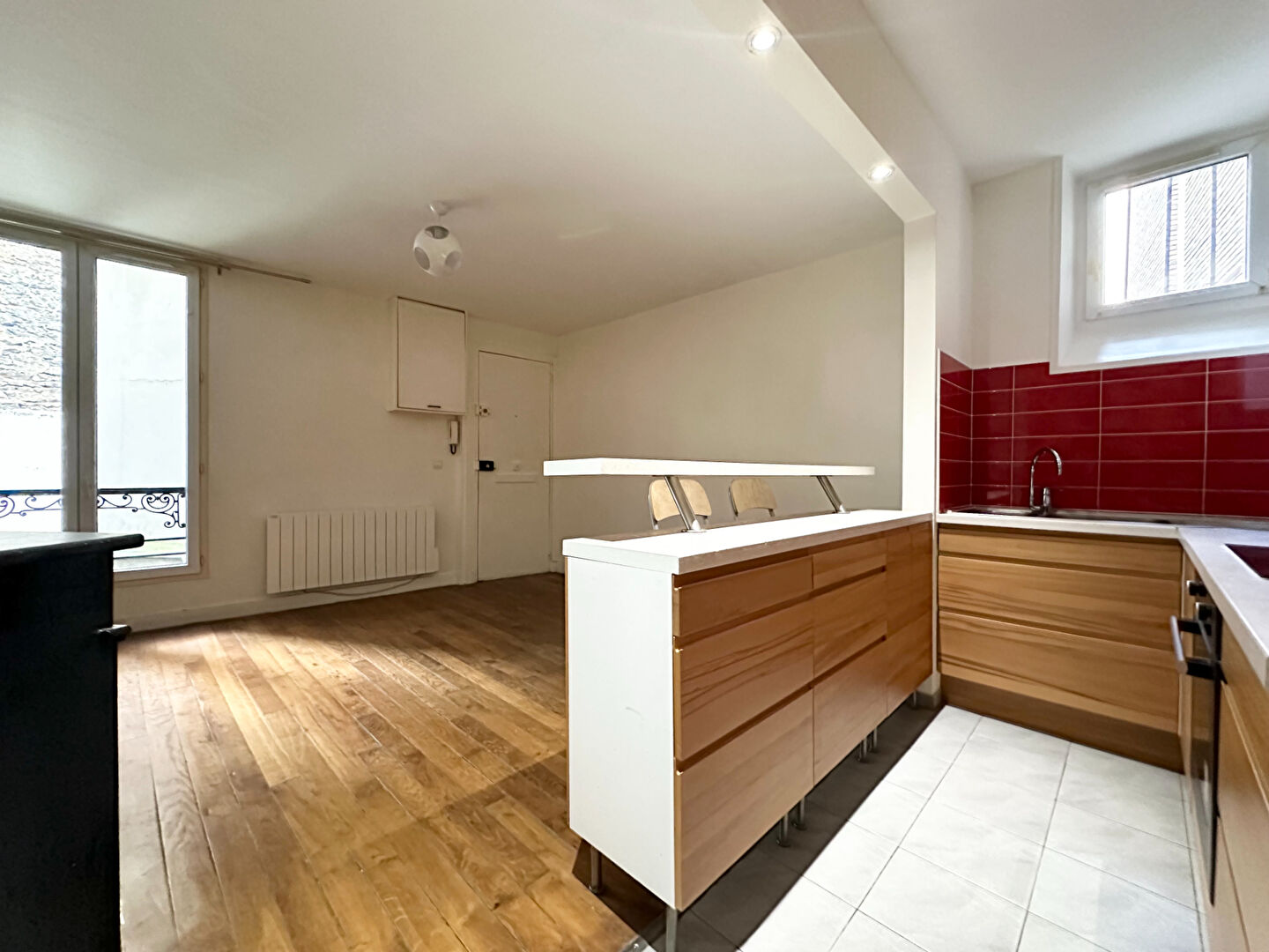 Appartement 2 pièces - 35m² - PARIS  - 18ème