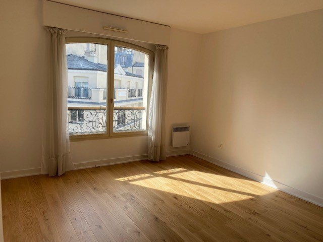 Appartement 2 pièces - 50m² - PARIS  - 17ème