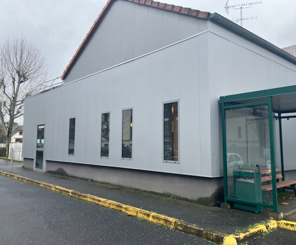 Local Professionnel  - 2 159m² - MONTMORENCY