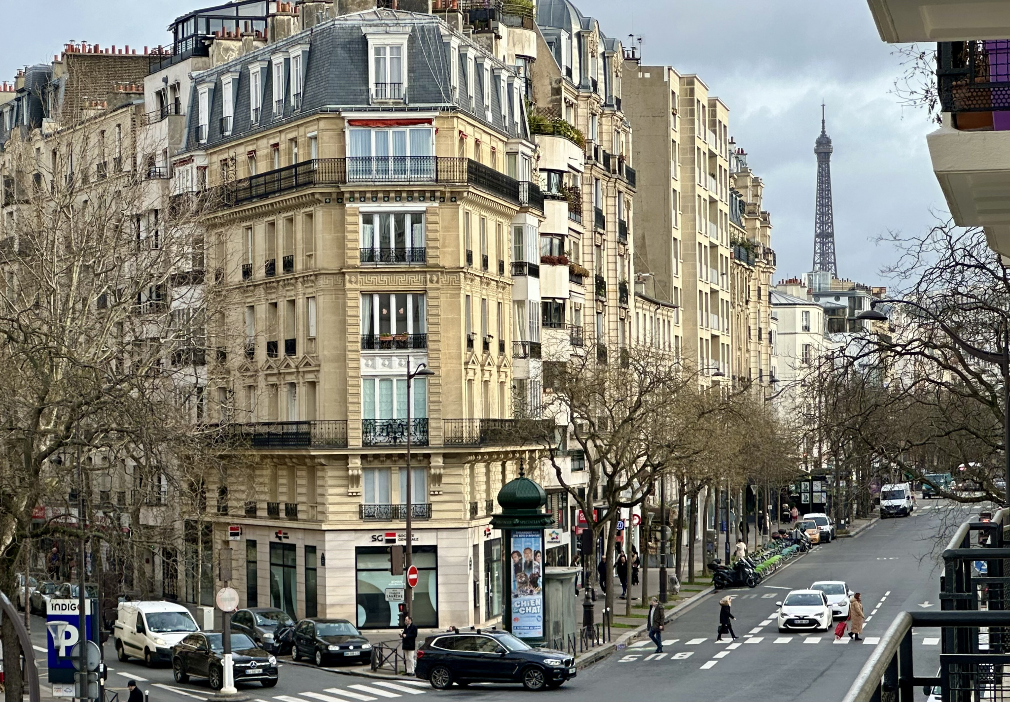 Appartement 3 pièces - 65m² - PARIS - 16ème