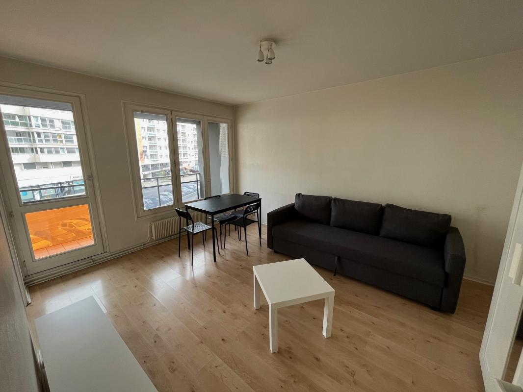 Appartement 1 pièce - Meublé  - 28m² - CLERMONT FERRAND