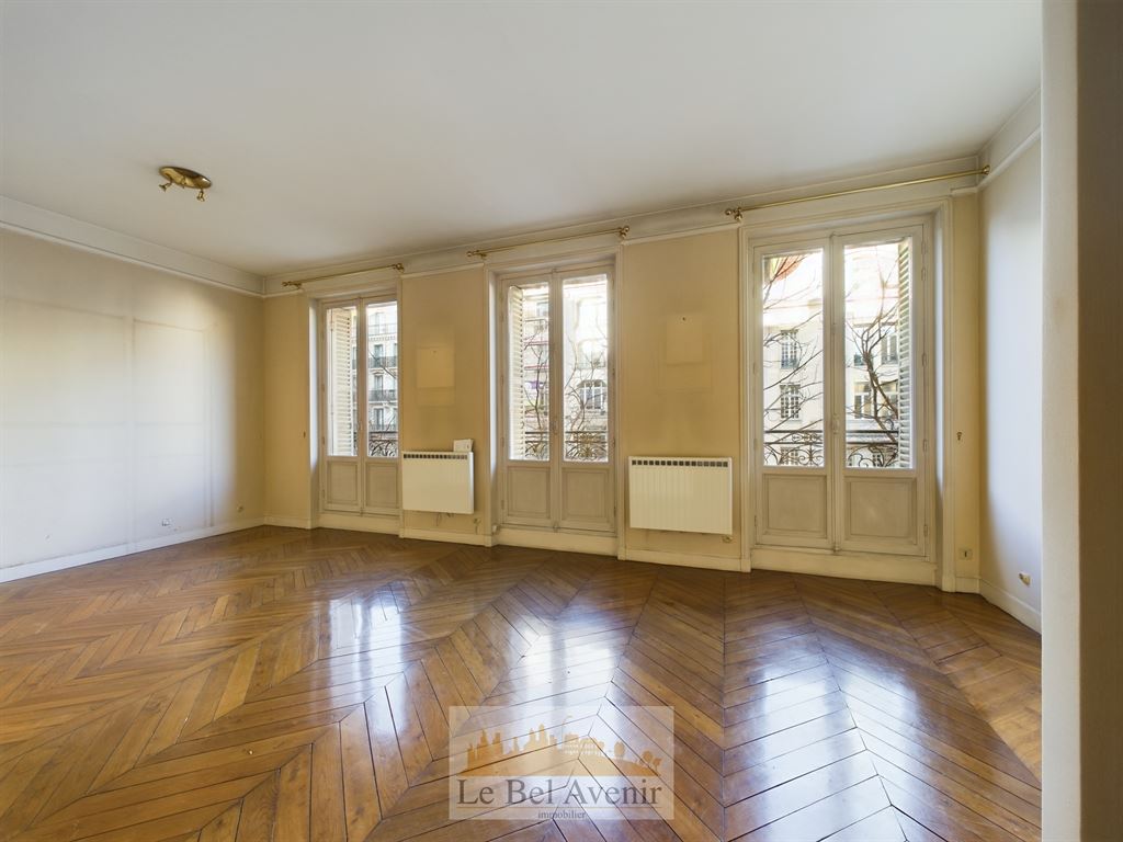 Appartement 4 pièces - 91m² - PARIS  - 11ème