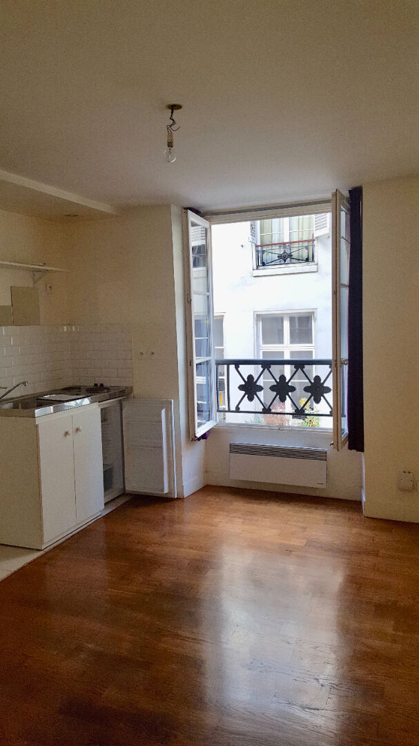 Appartement 1 pièce(s) 16 m²à louer Paris-3e-arrondissement