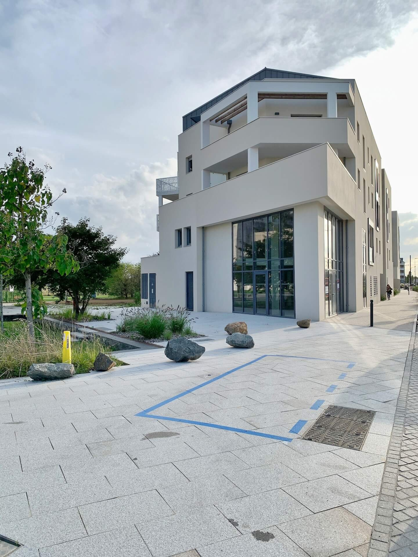 Local Professionnel  - 143m² - ANGERS