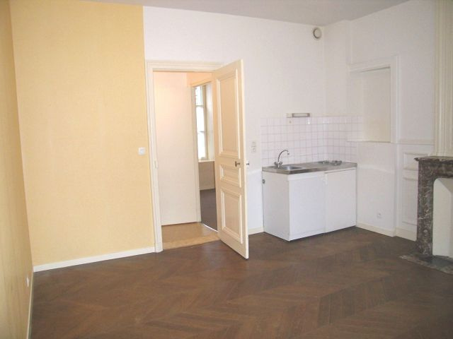 Appartement 2 pièces - 32m² - CHERBOURG-EN-COTENTIN
