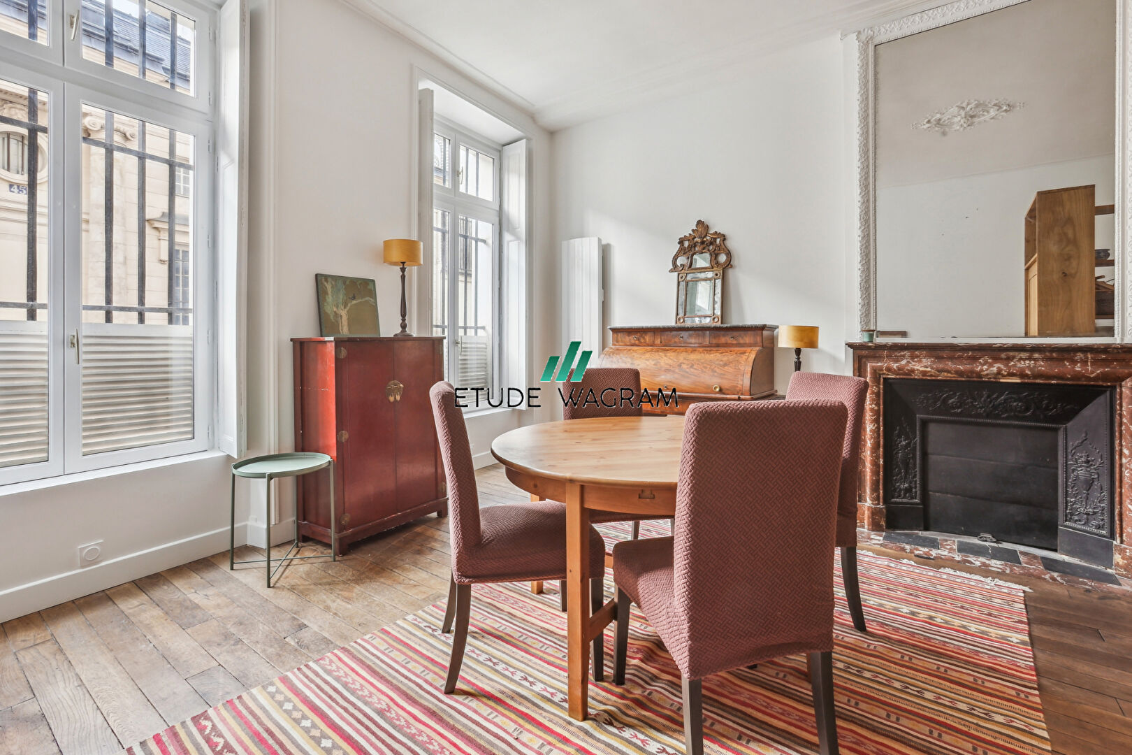 Appartement 1 pièce(s) 42 m²à vendre Paris-7e-arrondissement