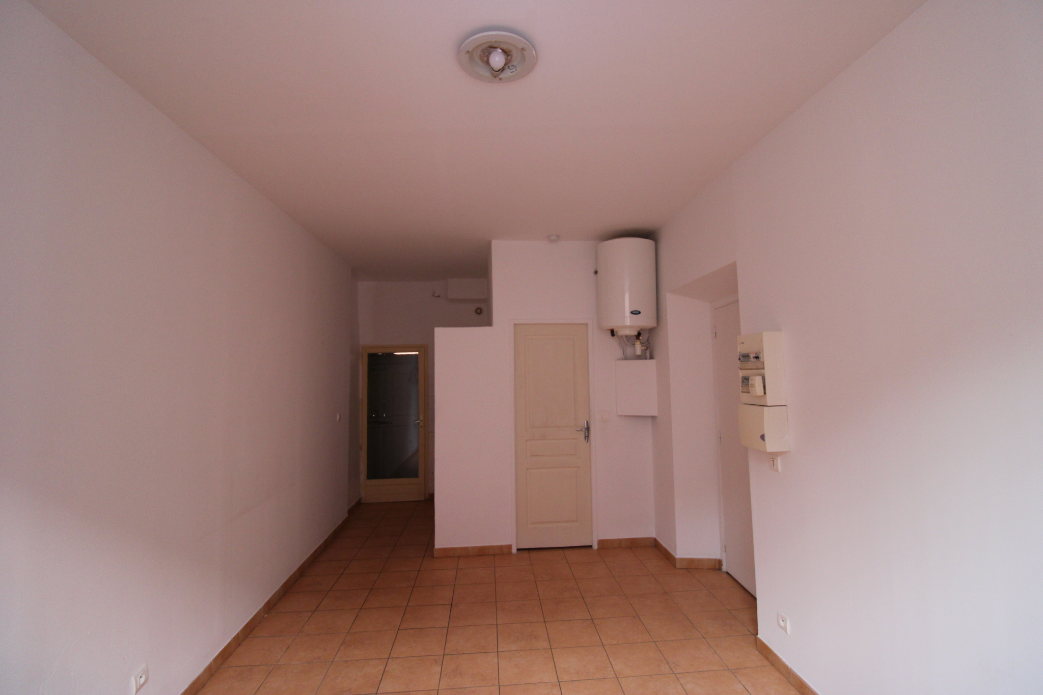 Appartement 1 pièce - 20m² - HYERES