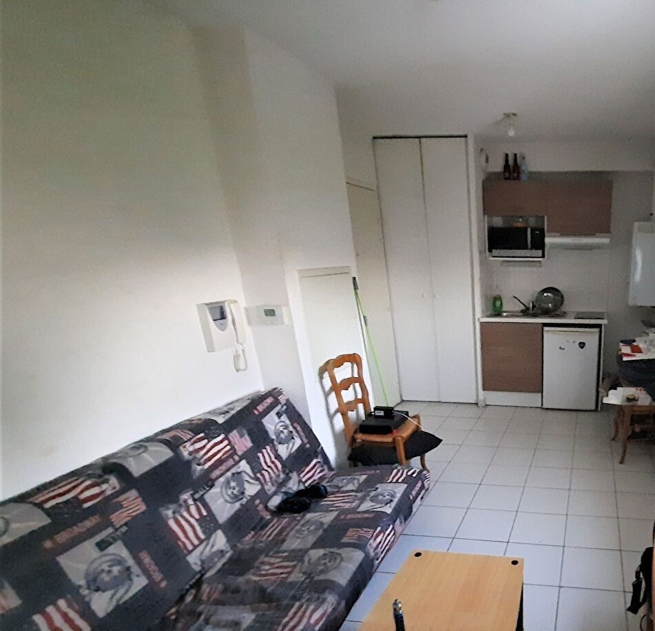 Appartement 1 pièce - 30m² - ST NAZAIRE