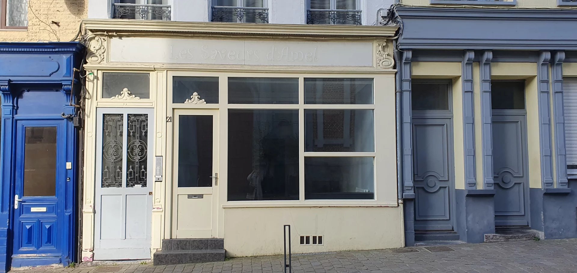 Local commercial  - ST OMER