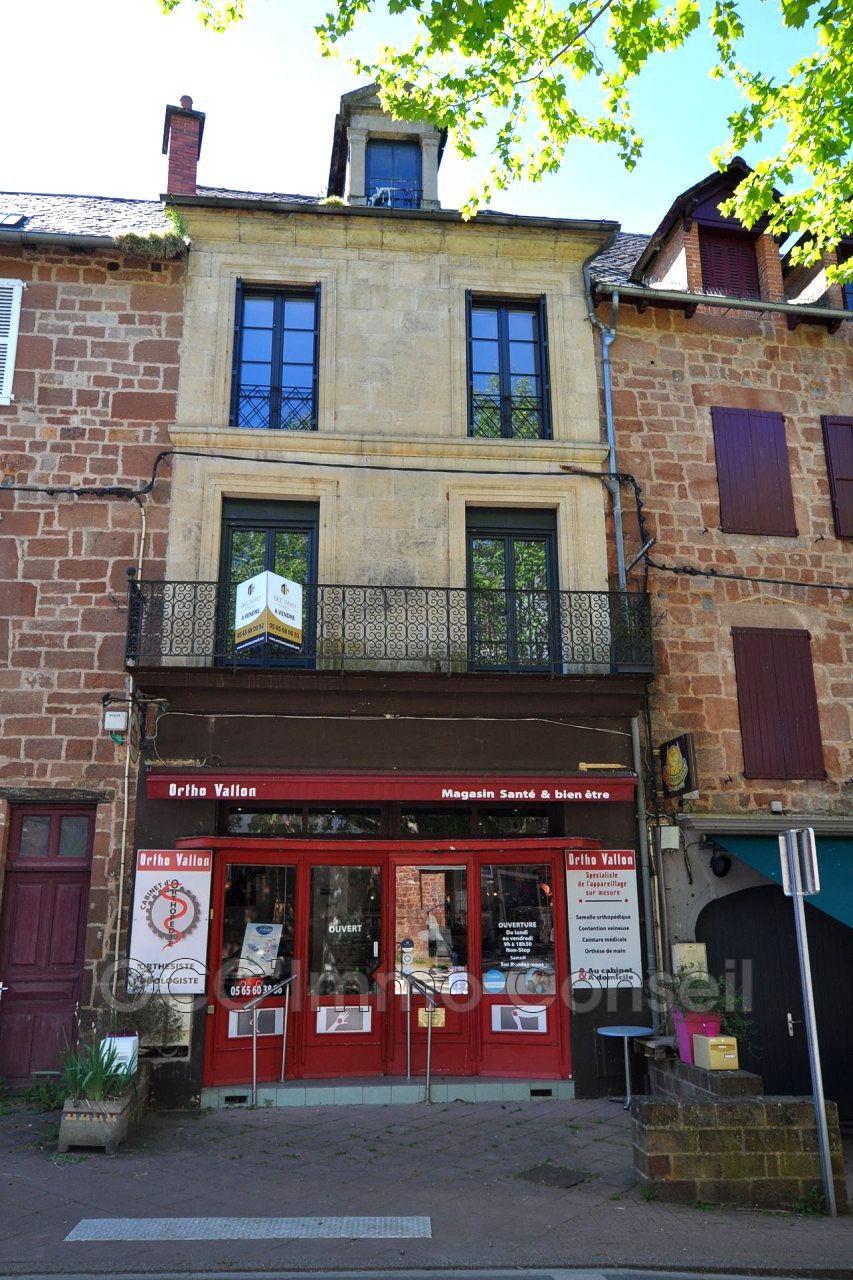 Local commercial  - 206m² - MARCILLAC VALLON