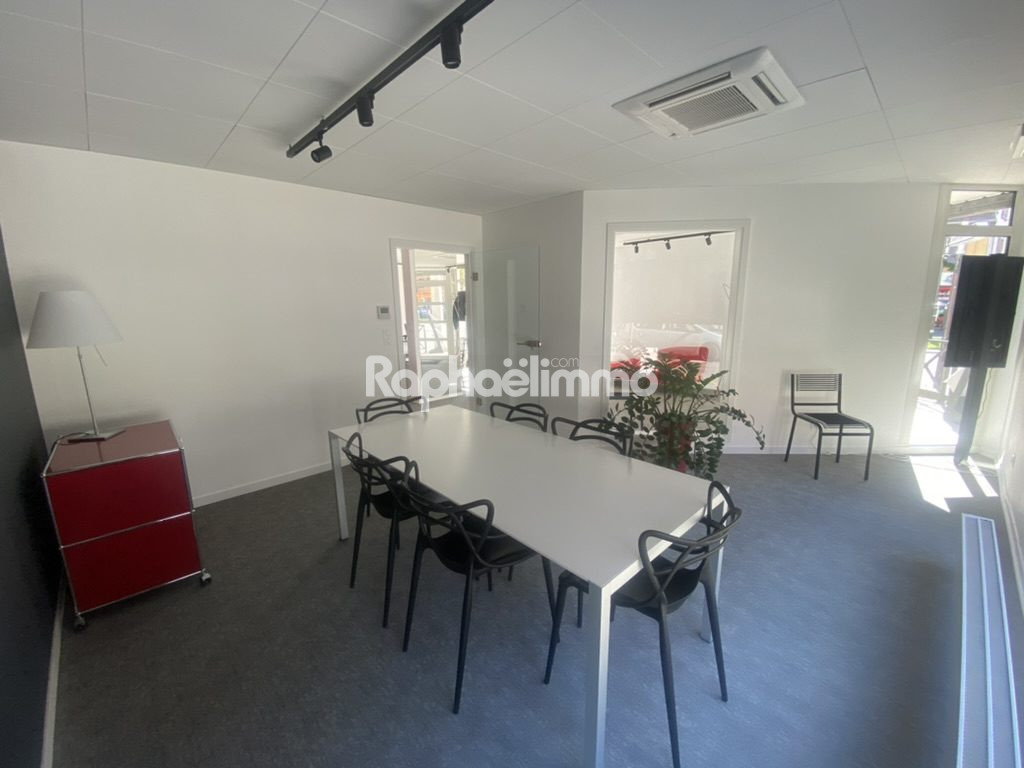 Local commercial  - 119m² - STRASBOURG