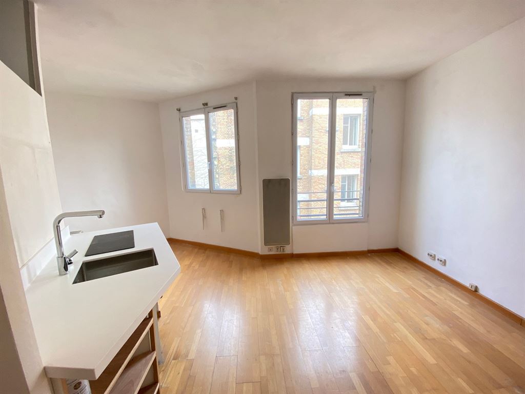 Appartement 1 pièce - 24m² - PARIS  - 20ème