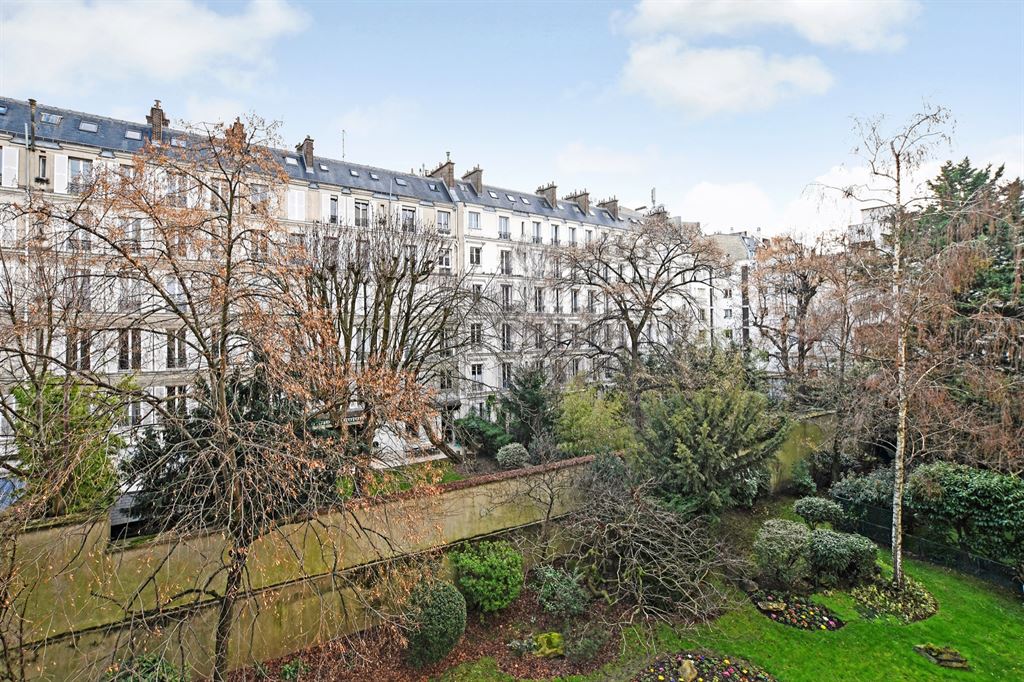 Appartement 5 pièces - 190m² - PARIS - 16ème