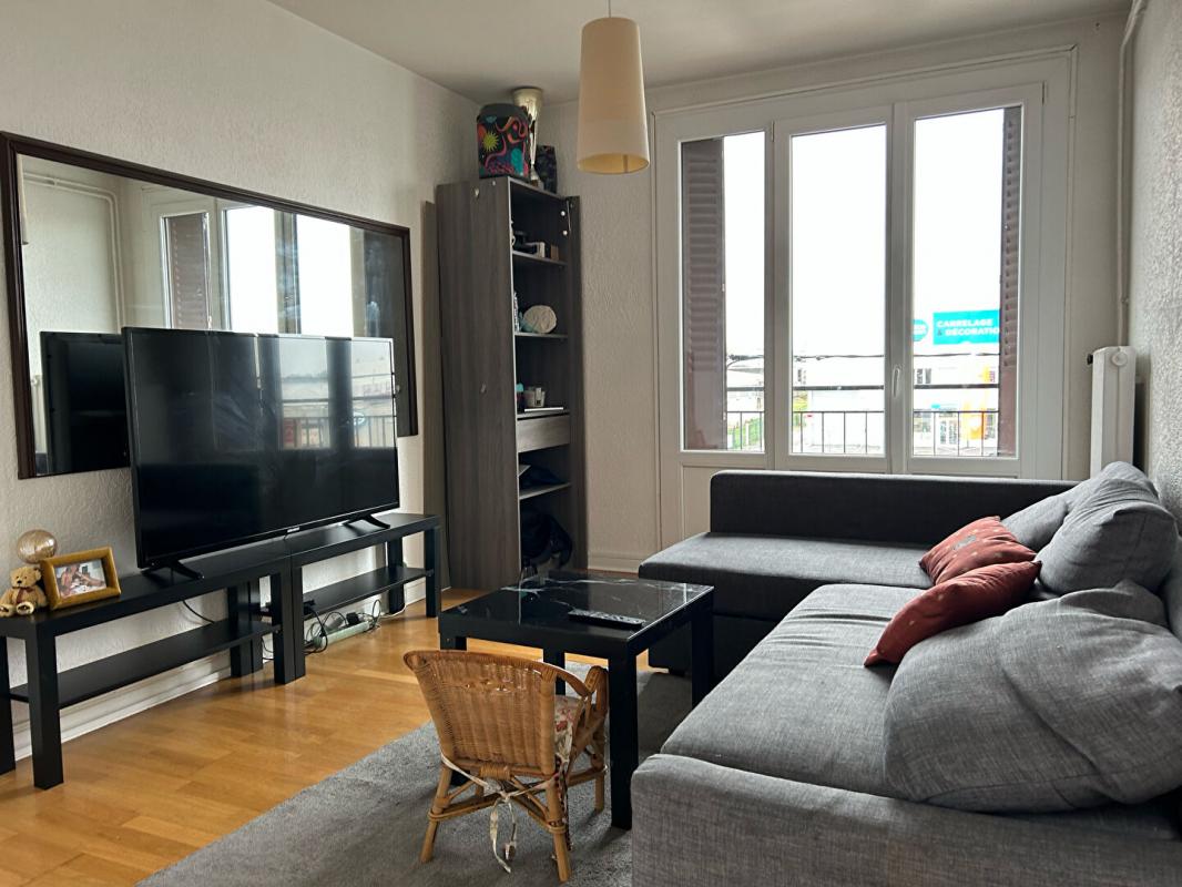 Appartement 4 pièces - 97m² - L ARSENAL