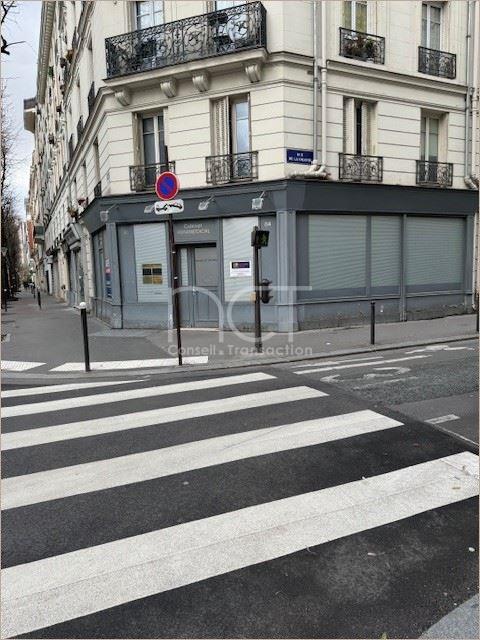 Local Professionnel  - 80m² - PARIS  - 13ème