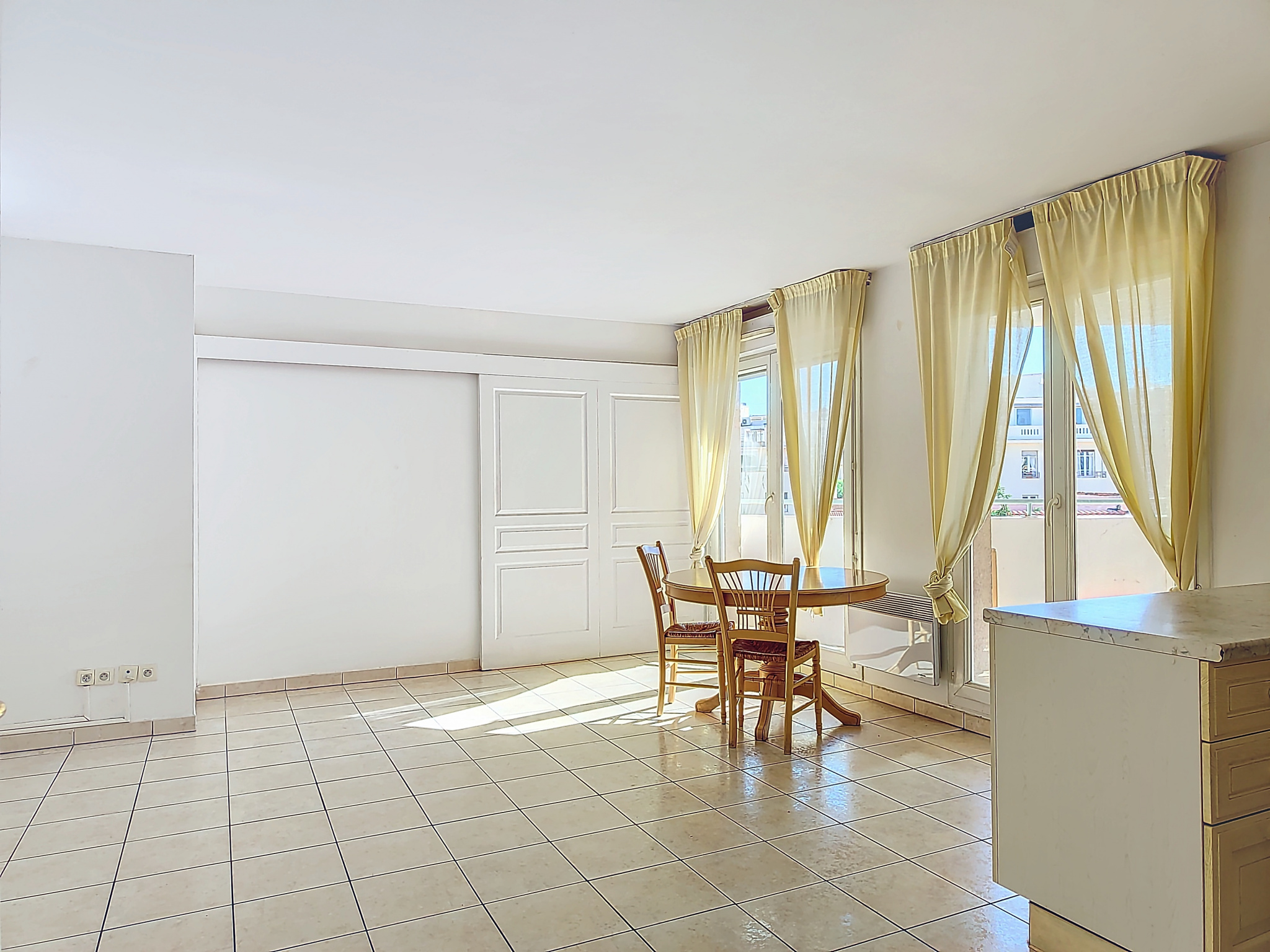 Appartement 2 pièces - 44m² - ANTIBES