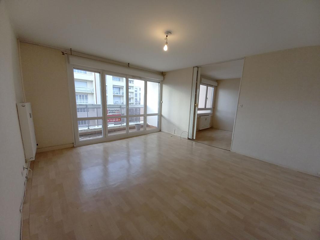 Appartement 4 pièces - 80m² - VESOUL