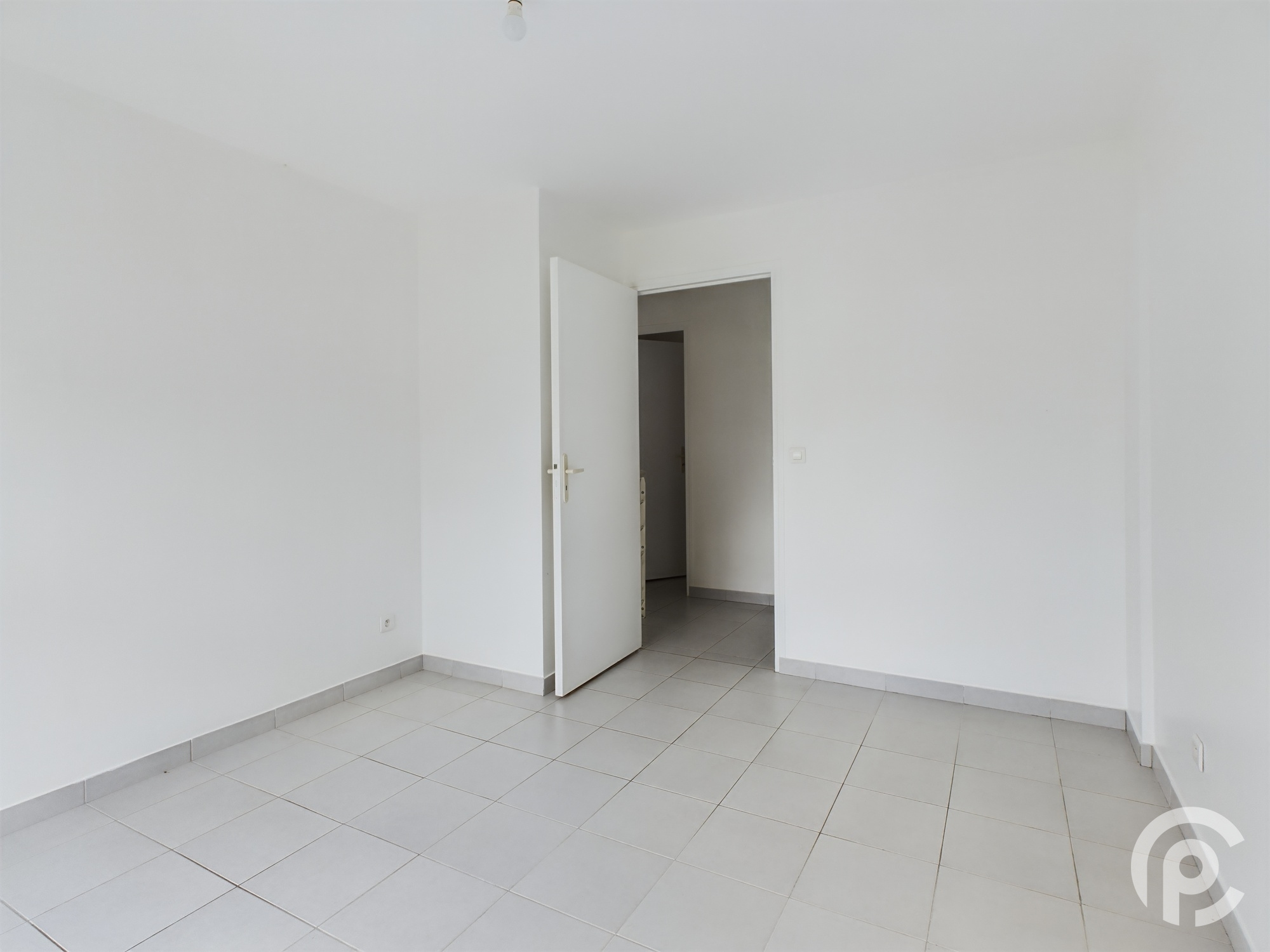 Appartement a louer clamart - 4 pièce(s) - 93 m2 - Surfyn