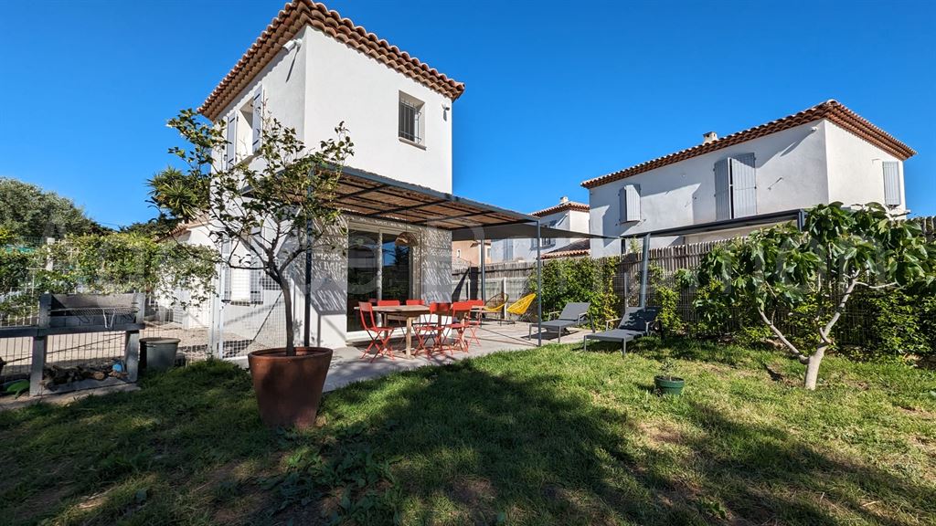 Maison 2 pièces - 33m² - LES SABLETTES