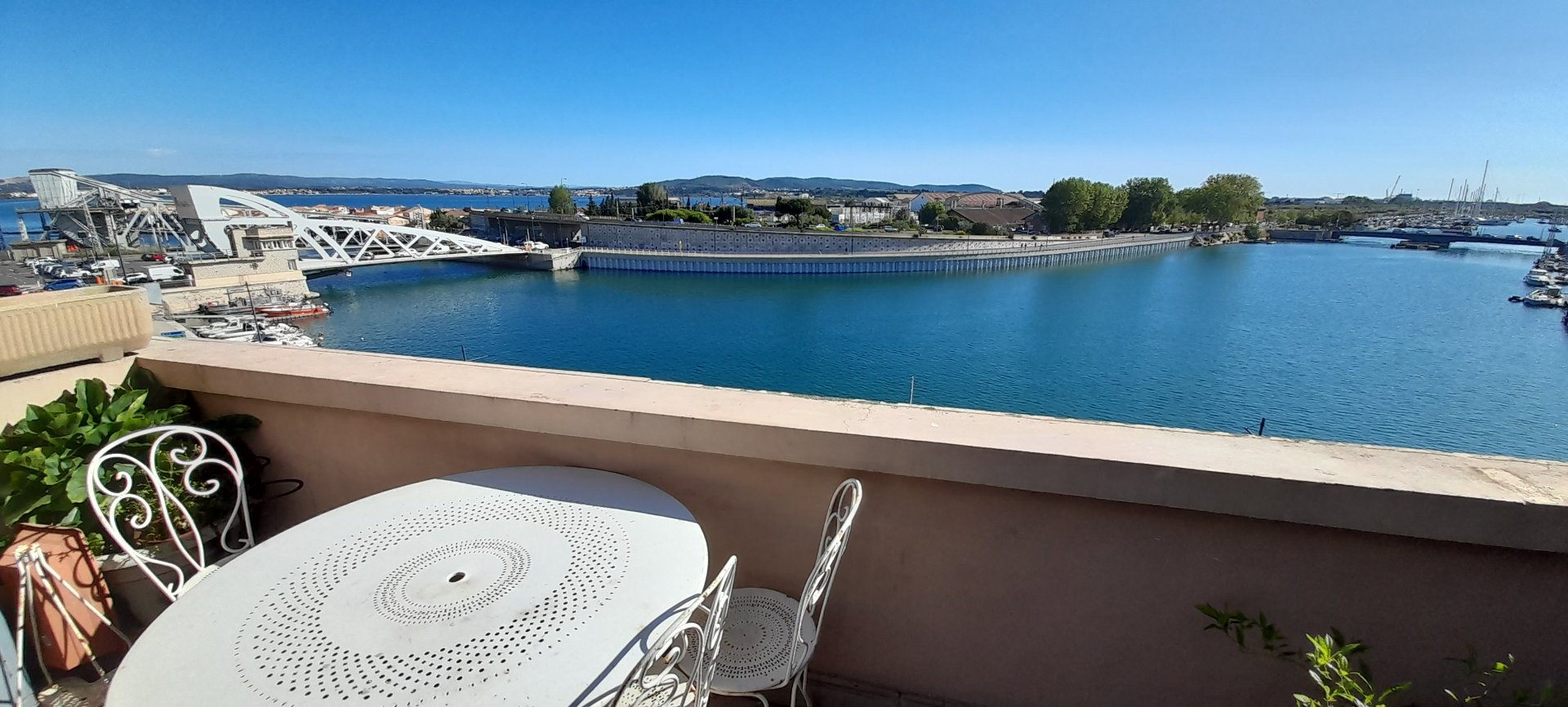 Appartement 4 pièces - 90m² - SETE