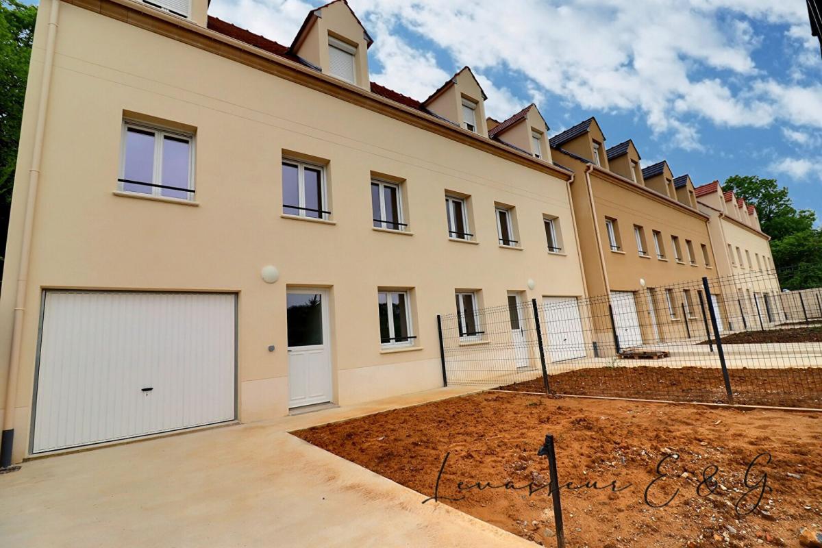 Maison 5 pièces - 101m² - MERU