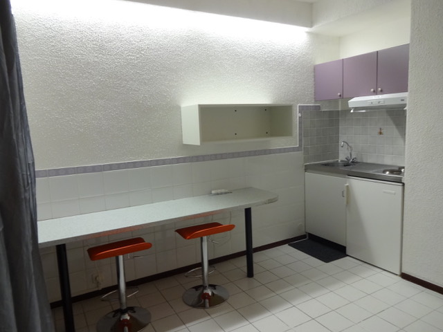 Appartement 1 pièce - 78m² - CHAMBERY