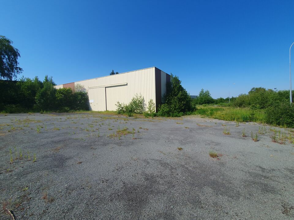 Local industriel  - 780m² - ST GEORGES DE MONS