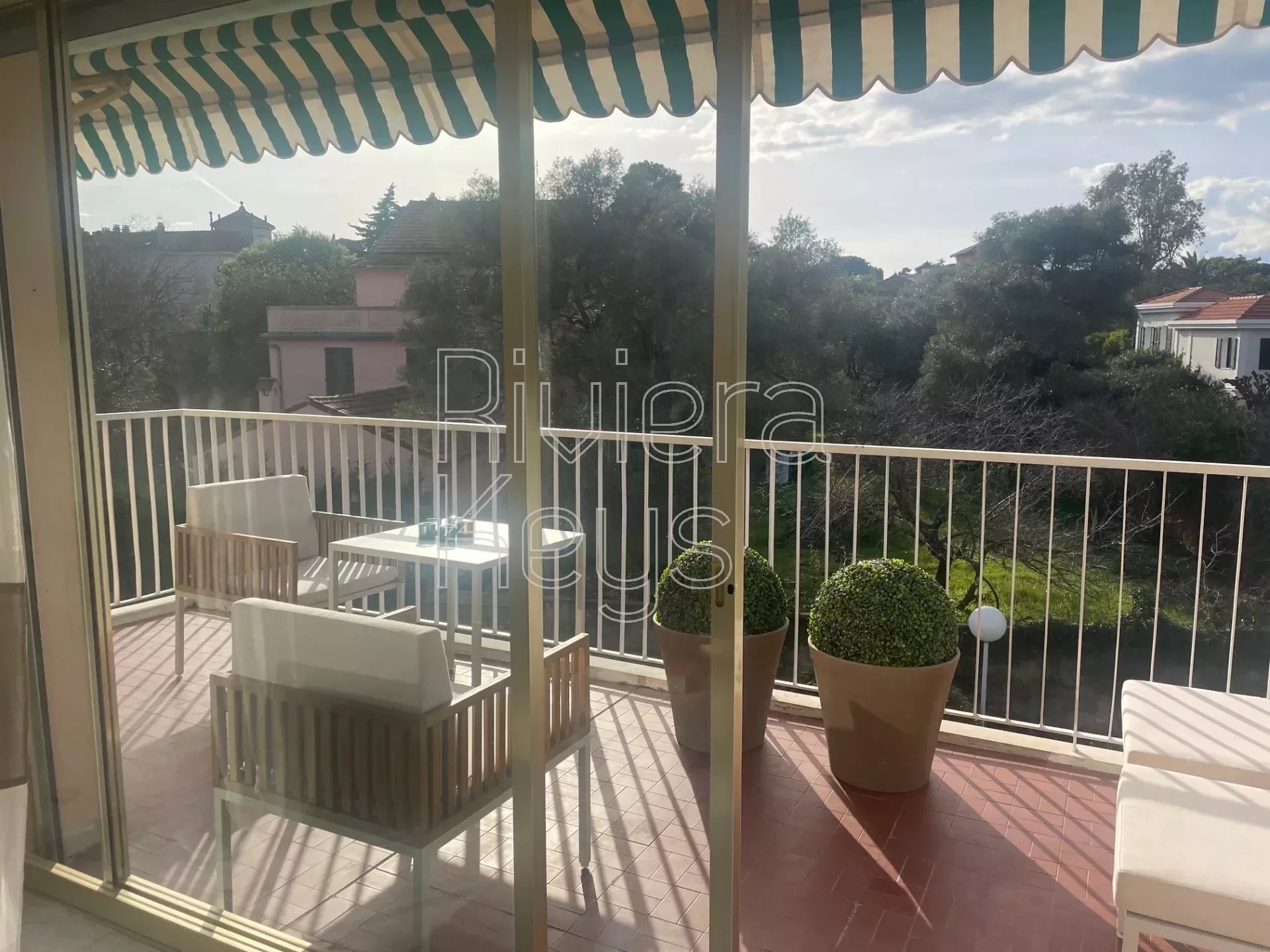 Appartement 2 pièces - 31m² - ANTIBES