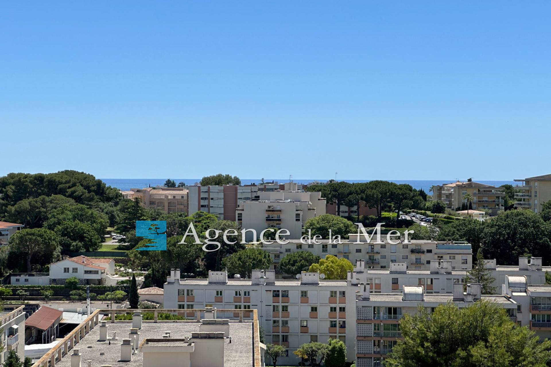 Appartement 3 pièces - 58m² - ANTIBES