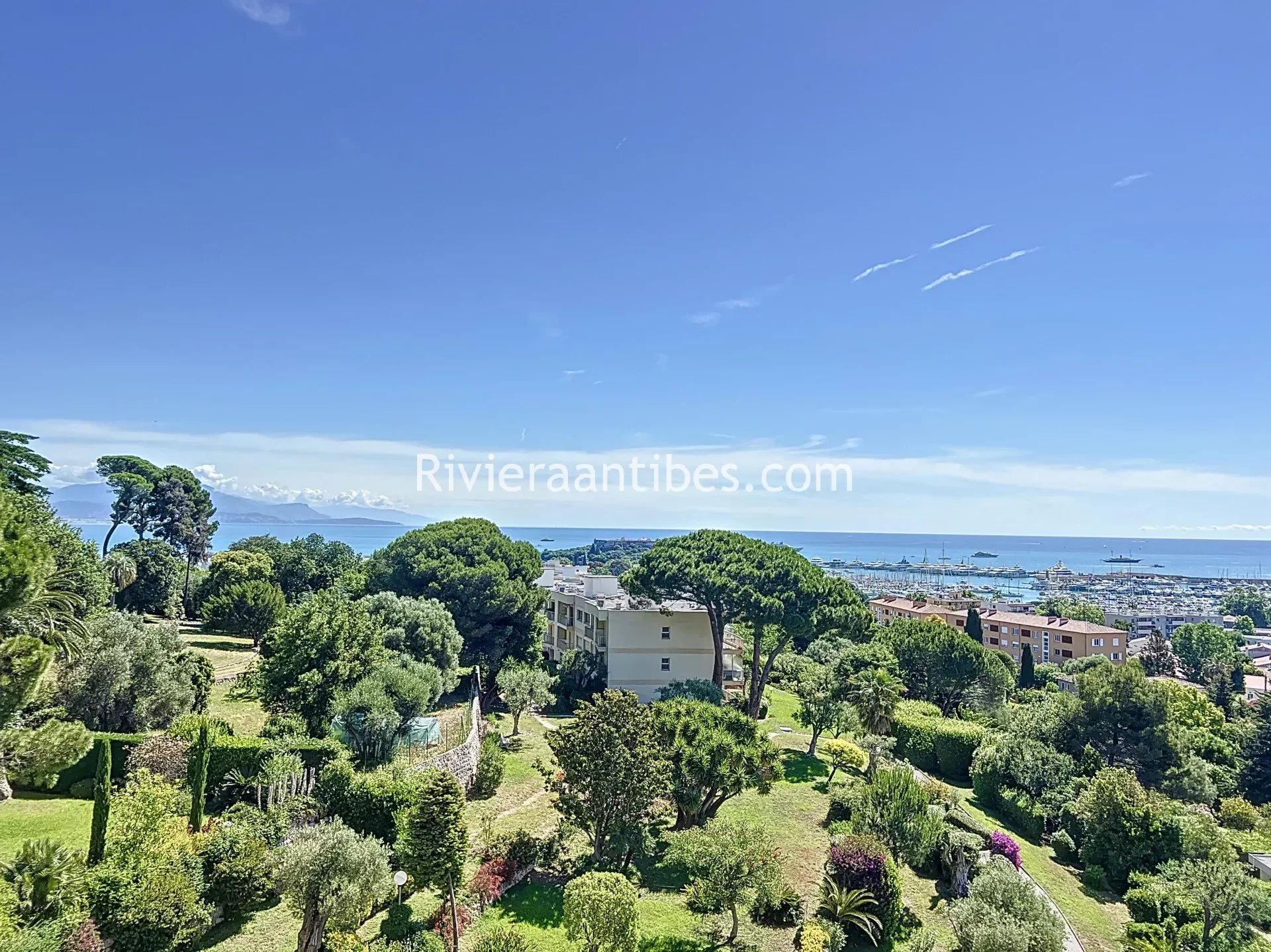 Appartement 2 pièces - 55m² - ANTIBES