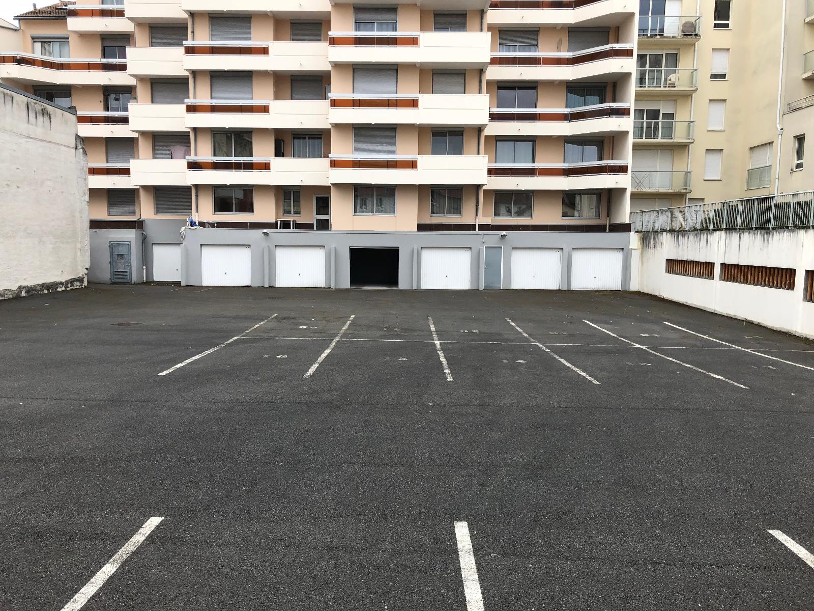 Parking  - VICHY