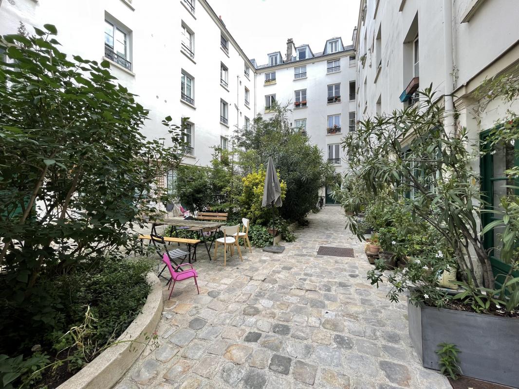 Appartement 1 pièce - 30m² - PARIS  - 9ème