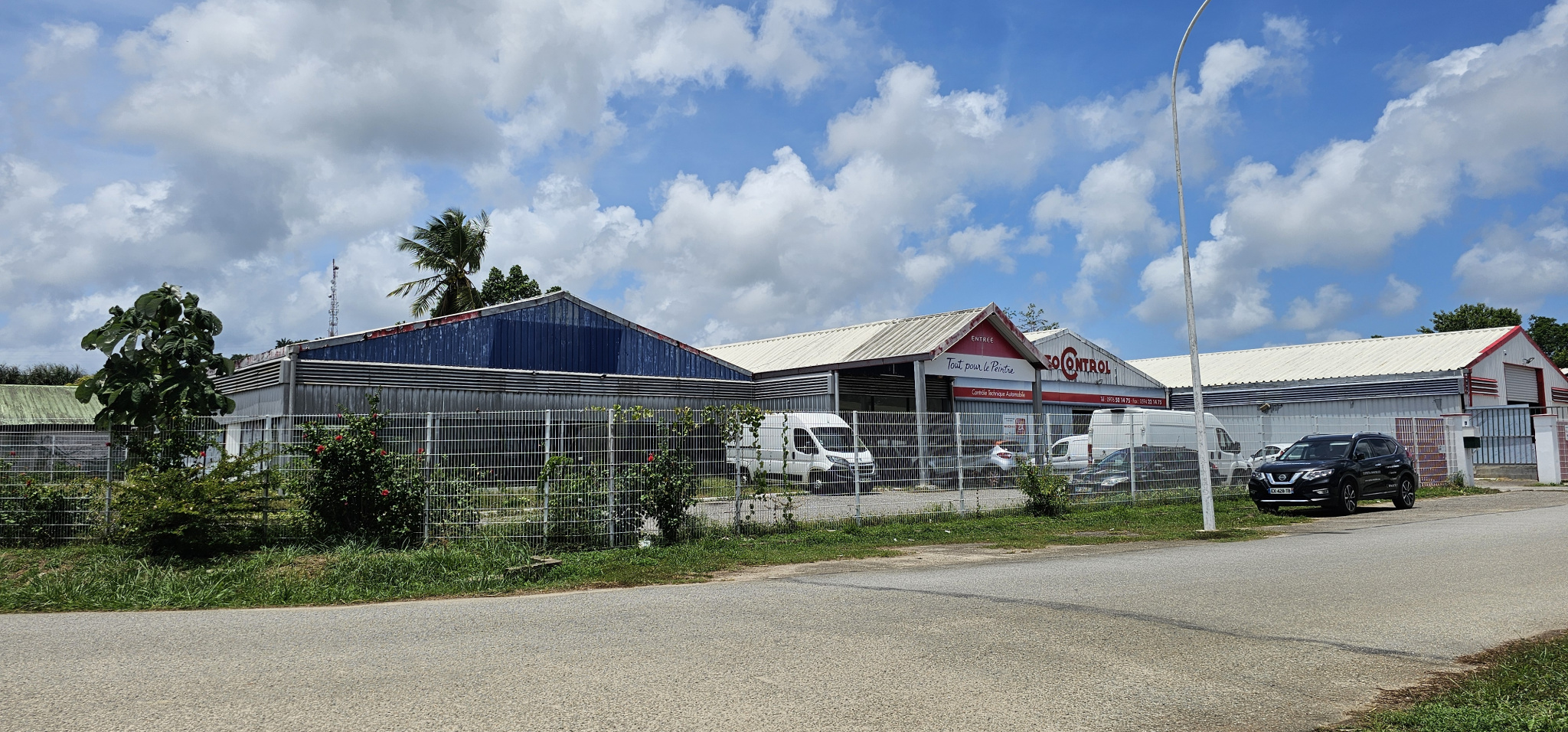 Local commercial  - 1 216m² - KOUROU