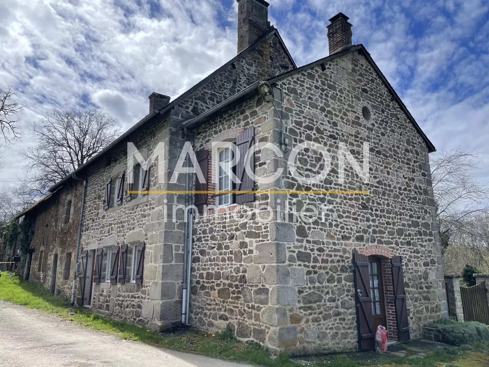 Maison  - 106m² - BLESSAC