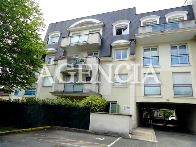 Appartement 3 pièces - 53m² - PONTAULT COMBAULT