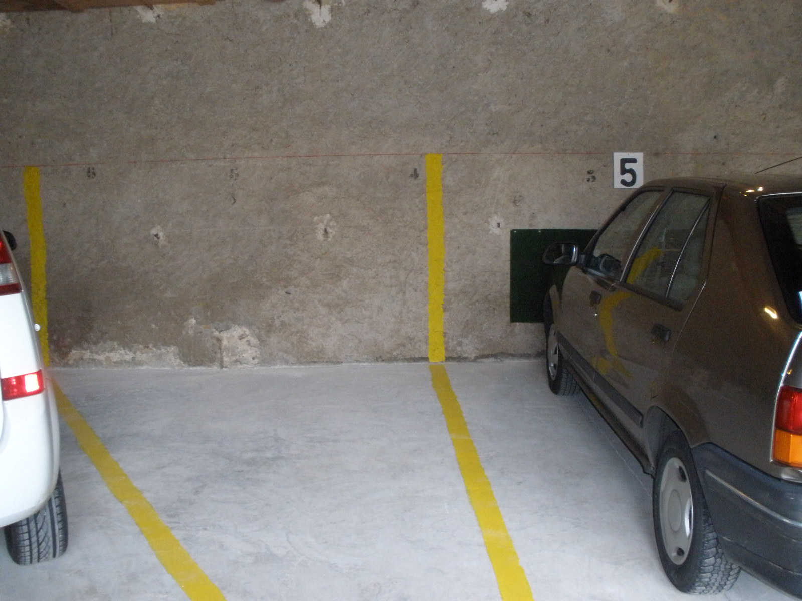 Parking  - VIAS