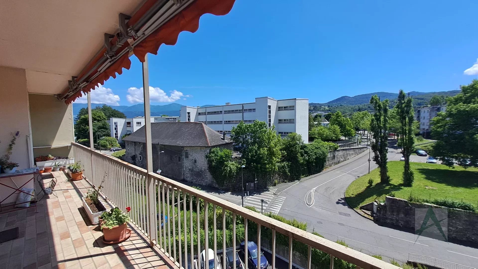 Appartement 4 pièces - 103m² - CHAMBERY