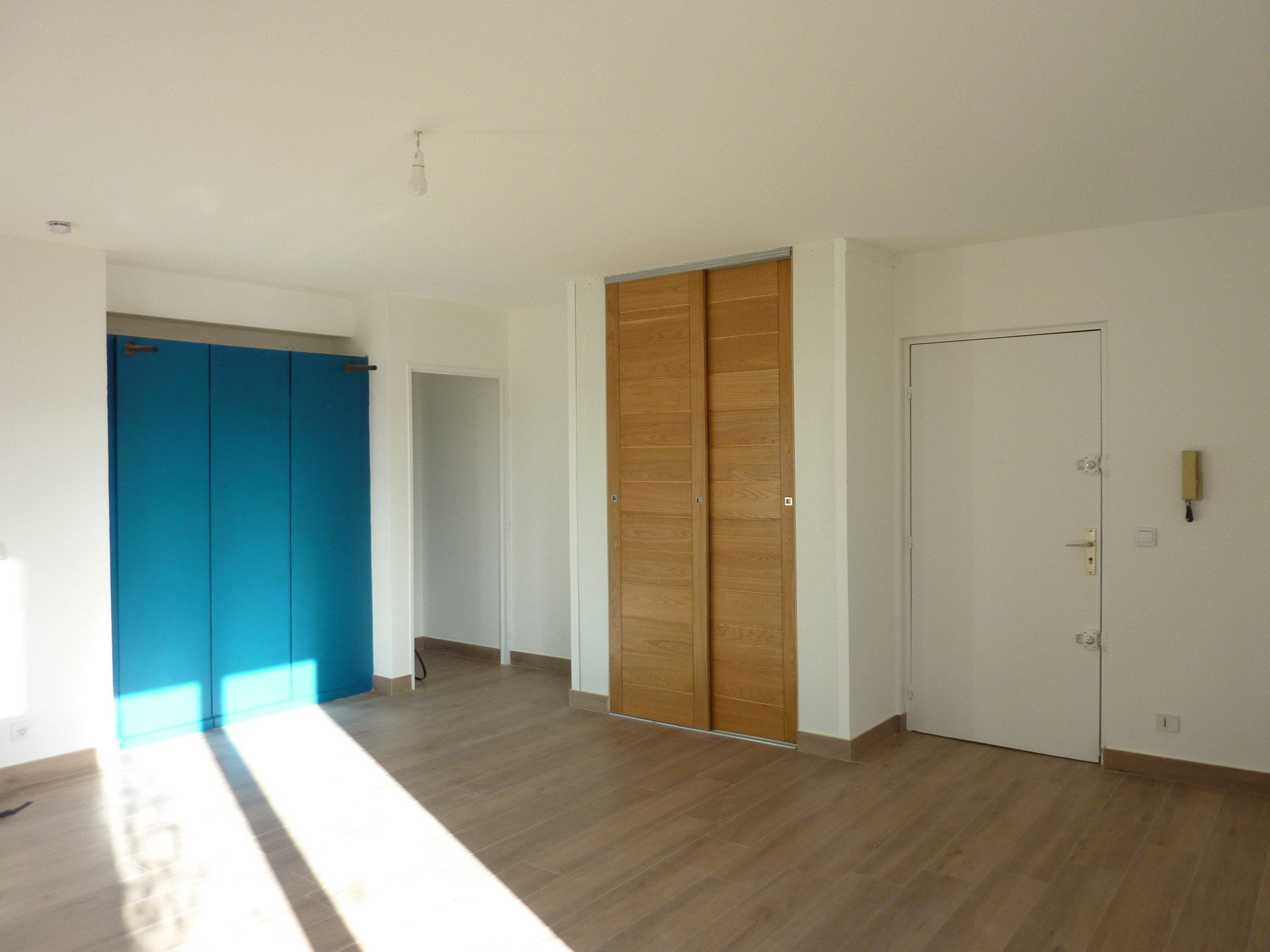 Appartement 1 pièce - 45m² - CARROS