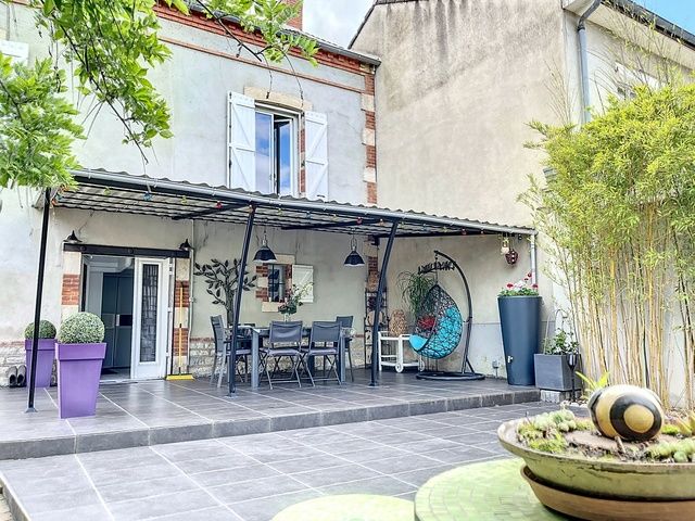 Maison 6 pièces - MONTLUCON