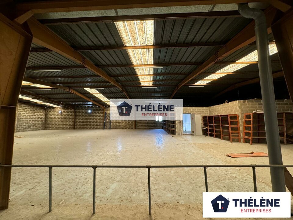 Local industriel  - 1 600m² - MONTPELLIER