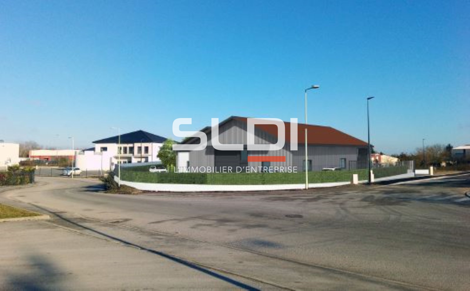 Local industriel  - 444m² - CHAVANOZ