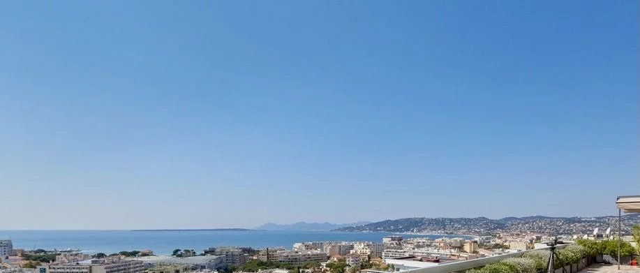 Appartement 6 pièces - 142m² - ANTIBES