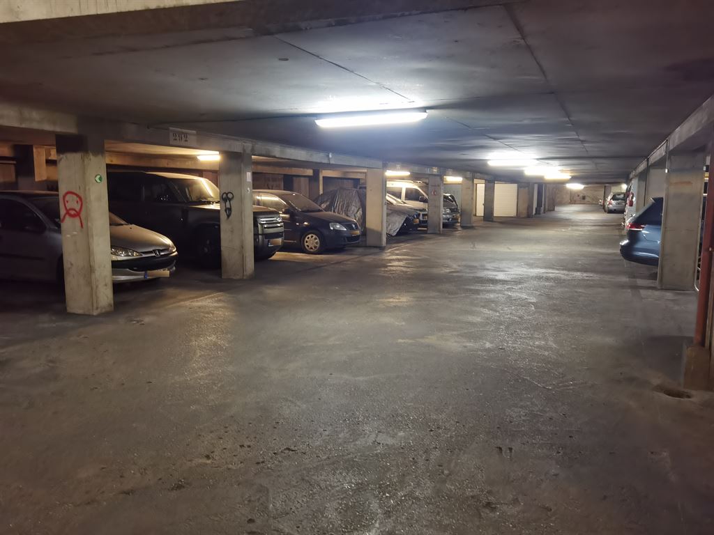 Parking  - PARIS  - 19ème