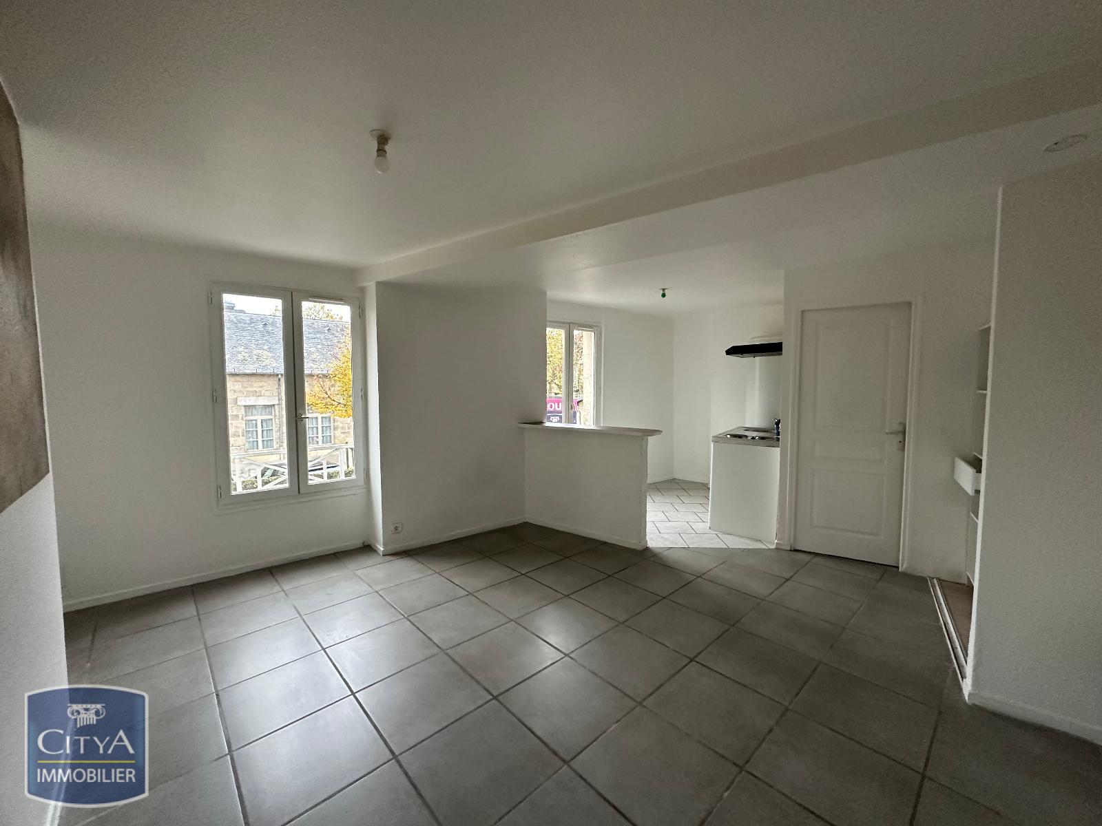 Appartement 1 pièce - 24m² - BRIVE LA GAILLARDE