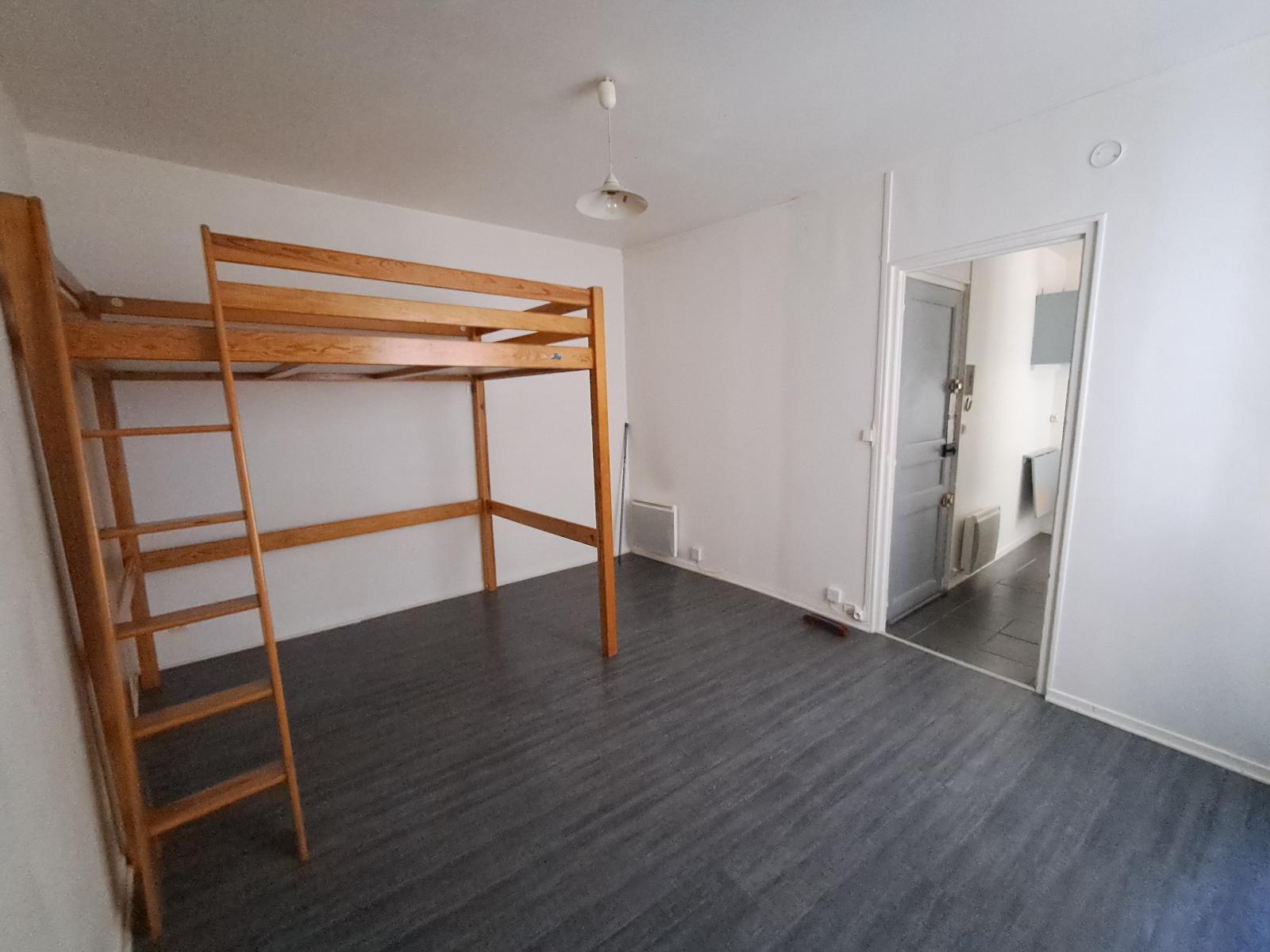 Appartement 1 pièce - 19m² - NANTES